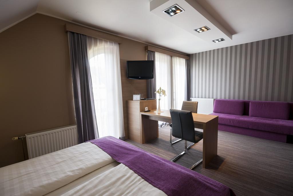 Gostilna In Motel Pri Lesniku Maribor Exterior foto