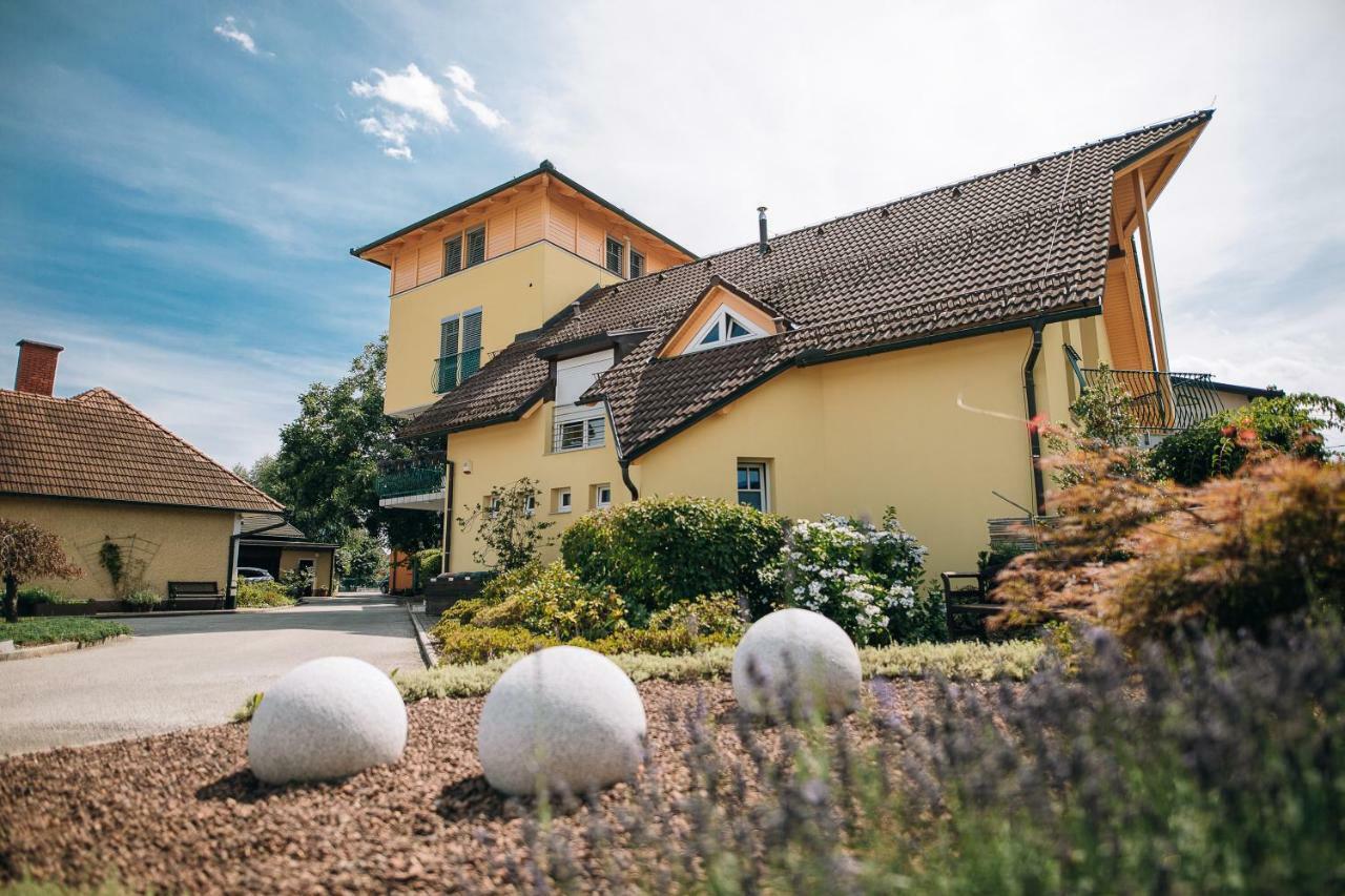 Gostilna In Motel Pri Lesniku Maribor Exterior foto