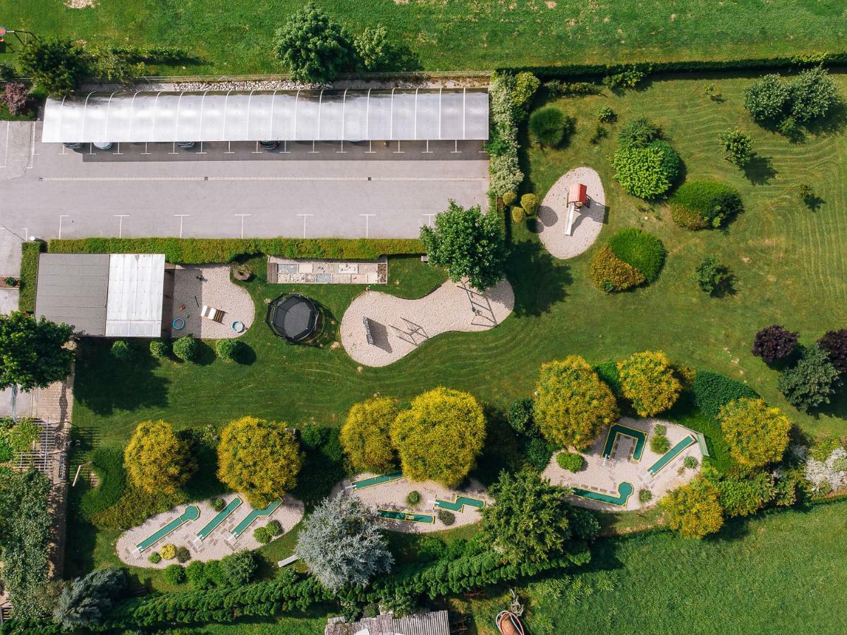 Gostilna In Motel Pri Lesniku Maribor Exterior foto
